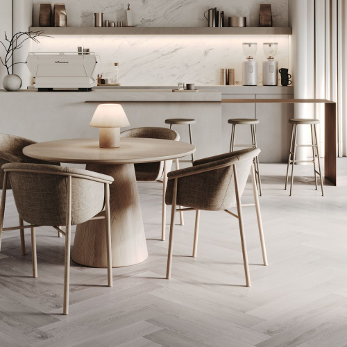 Home Expert Parquet 33-2179-12/33-3002 Дуб Северный ветер615*123*3,5мм,03 мм,фаска (1,362м2 уп)