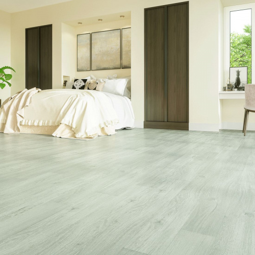 Кварцевый ламинат Home Expert 1028-29 Дуб Зимний лес 1220*150*3.5мм, 0,3 мм, фаска(2,196 м2.уп)